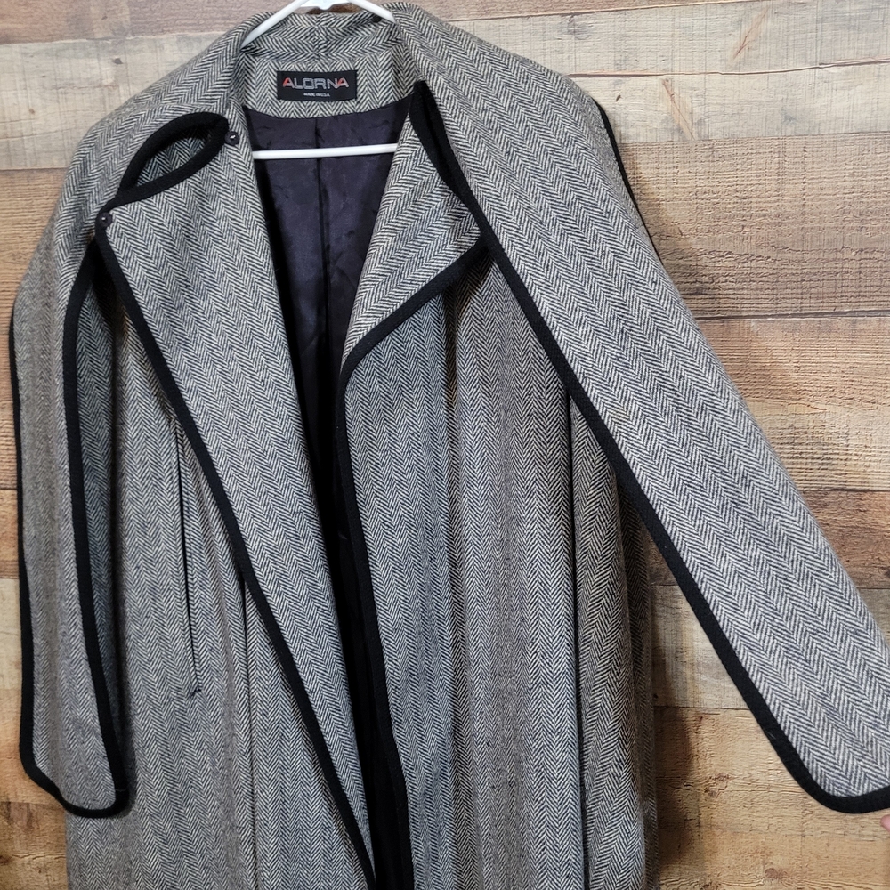 Alorna Gray Women's Cape Coat